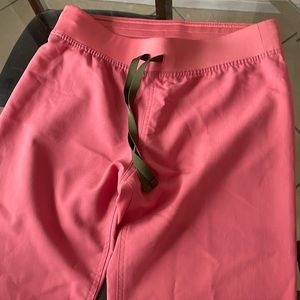 FIGS livingston XS pink with green tie